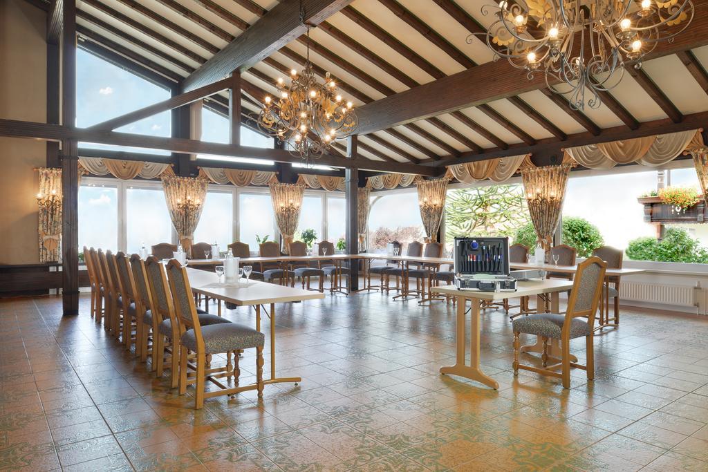 Hotel Zum Weissen Stein Kirchen  Ngoại thất bức ảnh