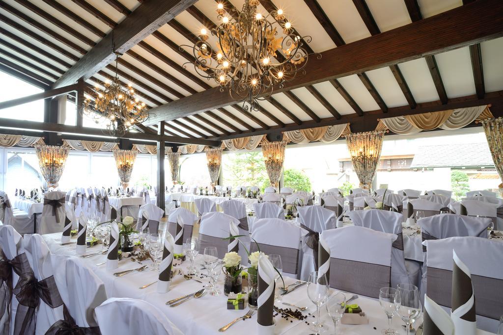 Hotel Zum Weissen Stein Kirchen  Ngoại thất bức ảnh